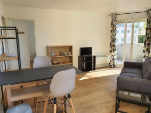 Appartement en Location à Caluire / 2 pièces 42m2